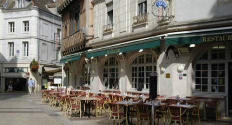Image Le Cha'lon Bar - Restopolitan - Offre : Déjeuner : Formule du jour Entrée + Plat ou Plat + Dessert à 16,50€ DÎner : Menu à 15€ au lieu de 30€